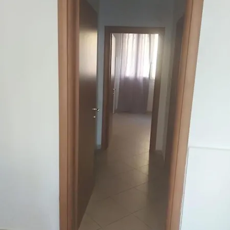 Raffaella 4*